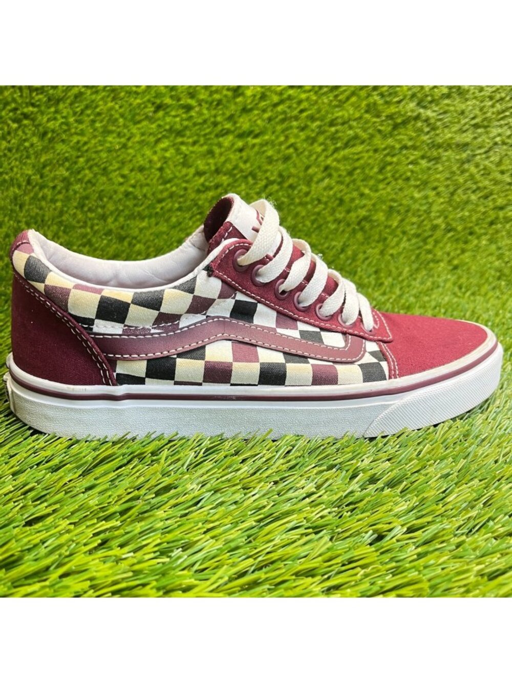 Vans Old Skool Checkerboard Mens Size 7 Red White Black Athletic Shoes Sneakers
